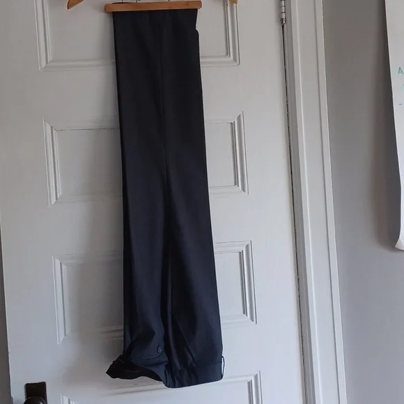 Gray Pantsuit - Picture 3 of 4